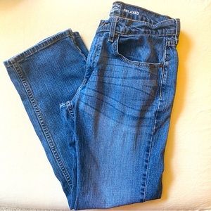 Levi’s men’s signature gold relaxed fit jeans. Size 32/30